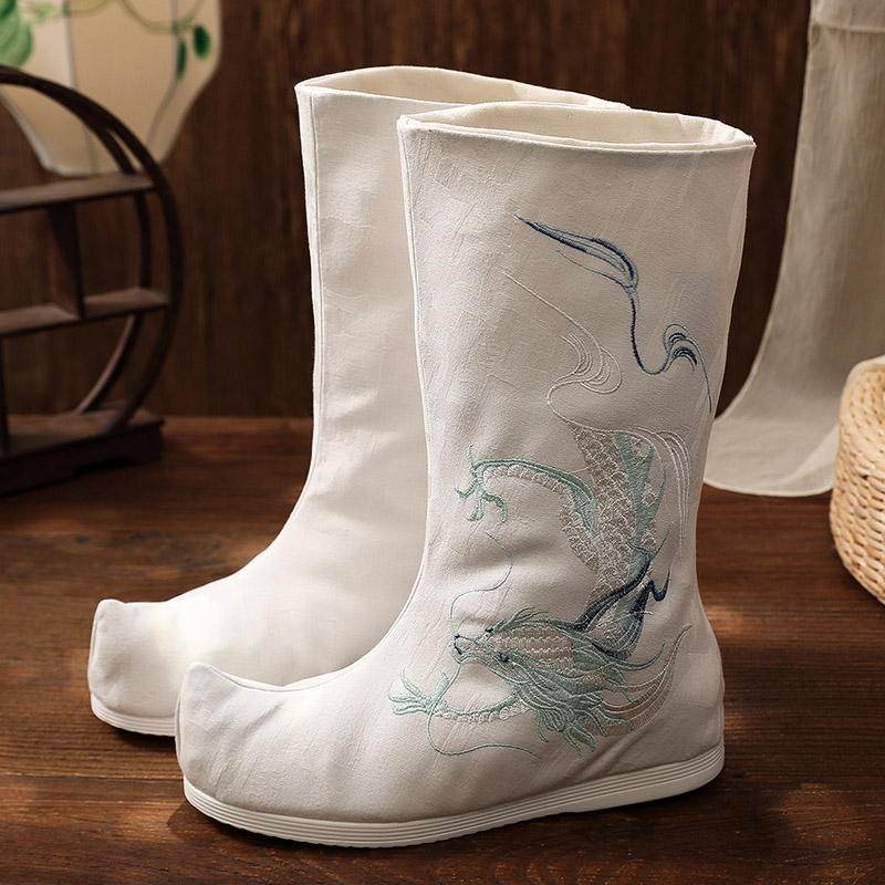 男士防水头官刺绣古代水底翘头汉服男款靴长时装靴