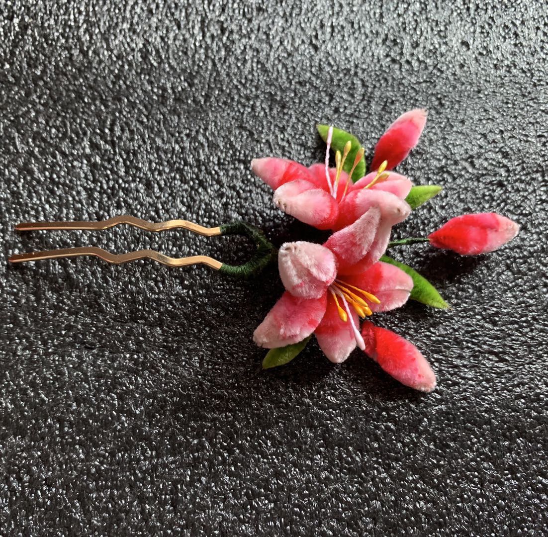 非遗工场绒花现货百合胸针发簪汉服头饰手工胸花