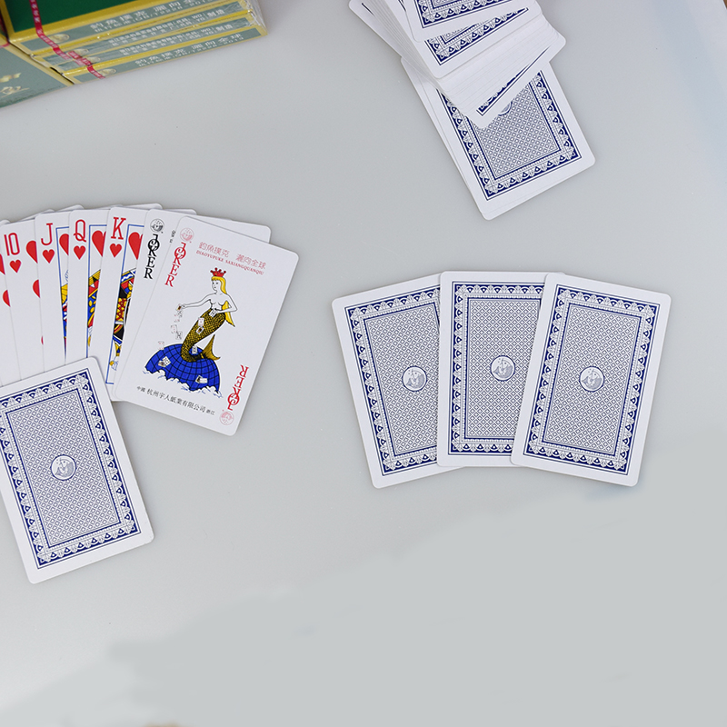 钓鱼扑克8068加厚扑克牌纸牌棋牌50-100付整箱批发正品包邮