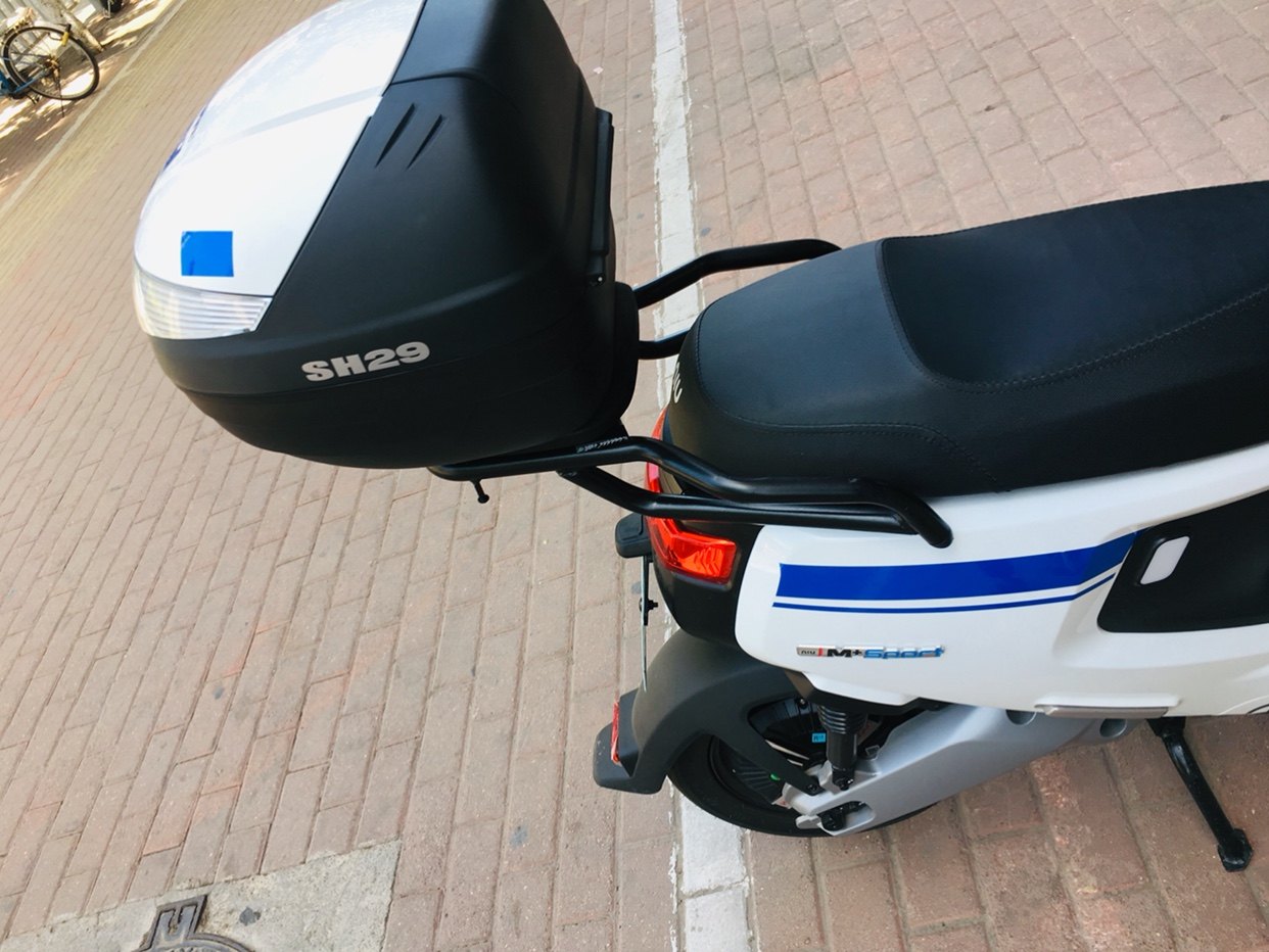 电动车适用于小牛小牛电动货架电动车尾行李架靠背后备摩托车尾翼