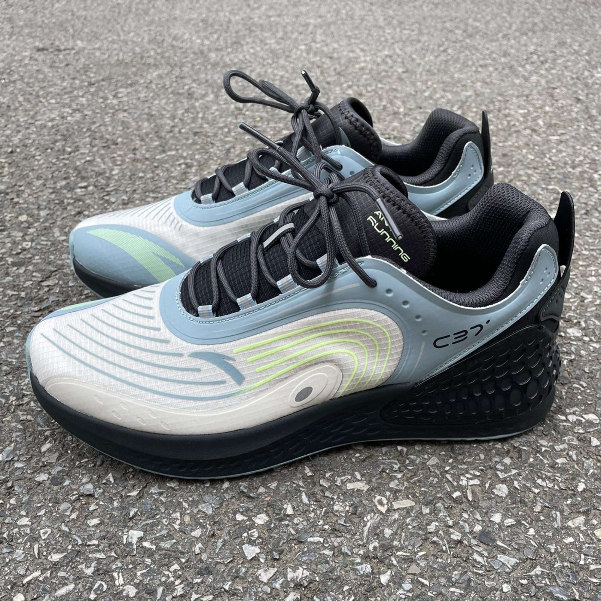 c37安踏软跑二代休闲鞋跑步男女跑鞋c37十加运动休闲鞋