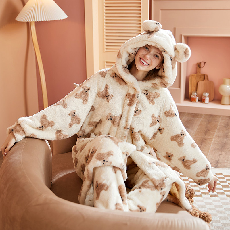 2022年新款睡袍冬季睡衣女款珊瑚瑚绒款冬小熊睡衣