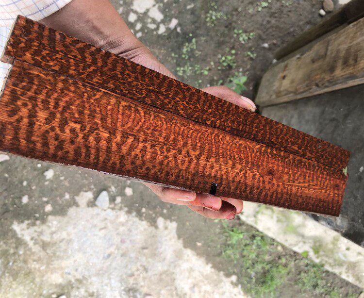 满花蛇纹木木料手串名蛇桑木佛珠手柄筷子精品木雕