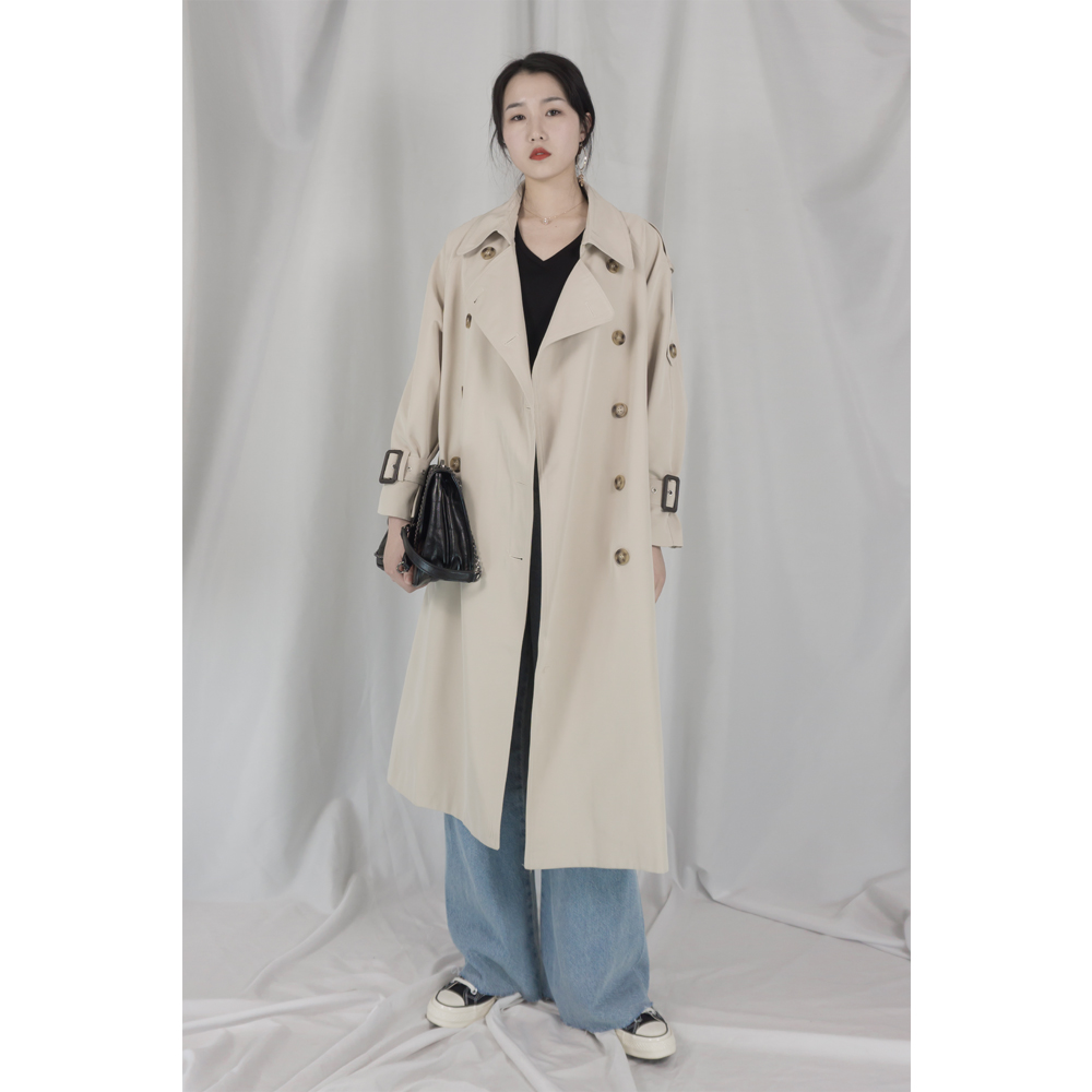 波浪蛋米白色风衣日系女中长学生学院宽松休闲风衣