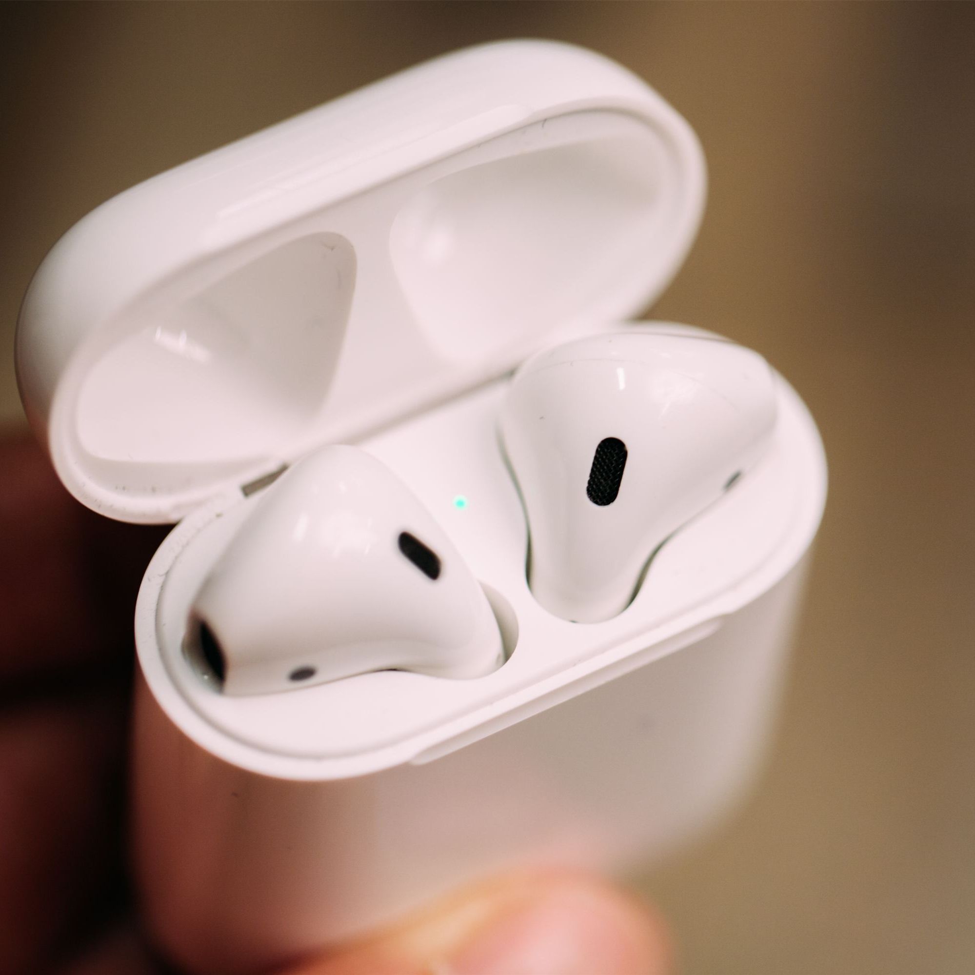 apple/苹果 airpods二手无线蓝牙耳机iphonex/8plus7单个补左右耳