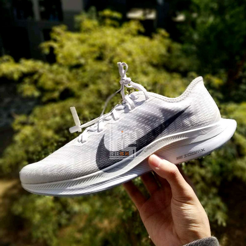 耐克zoom超级飞马turbo2代跑步减震气垫运动鞋跑步鞋