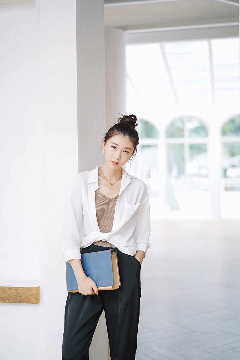 mashy/十元诗苑袖口牙签褶设计 轻薄透气长版