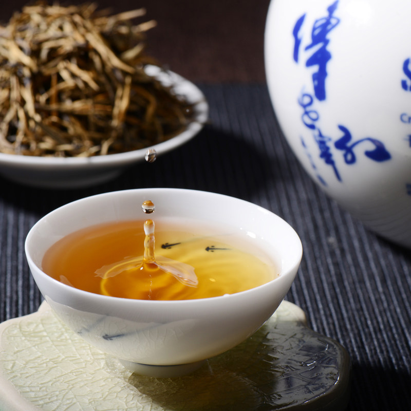 红茶特级云南南昌宁红传世世宁红礼盒装金芽滇红