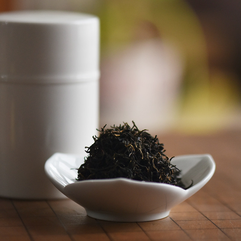 红茶岁丰号浮梁烟岚高山野山野一芽一叶高香鲜醇型祁门红茶