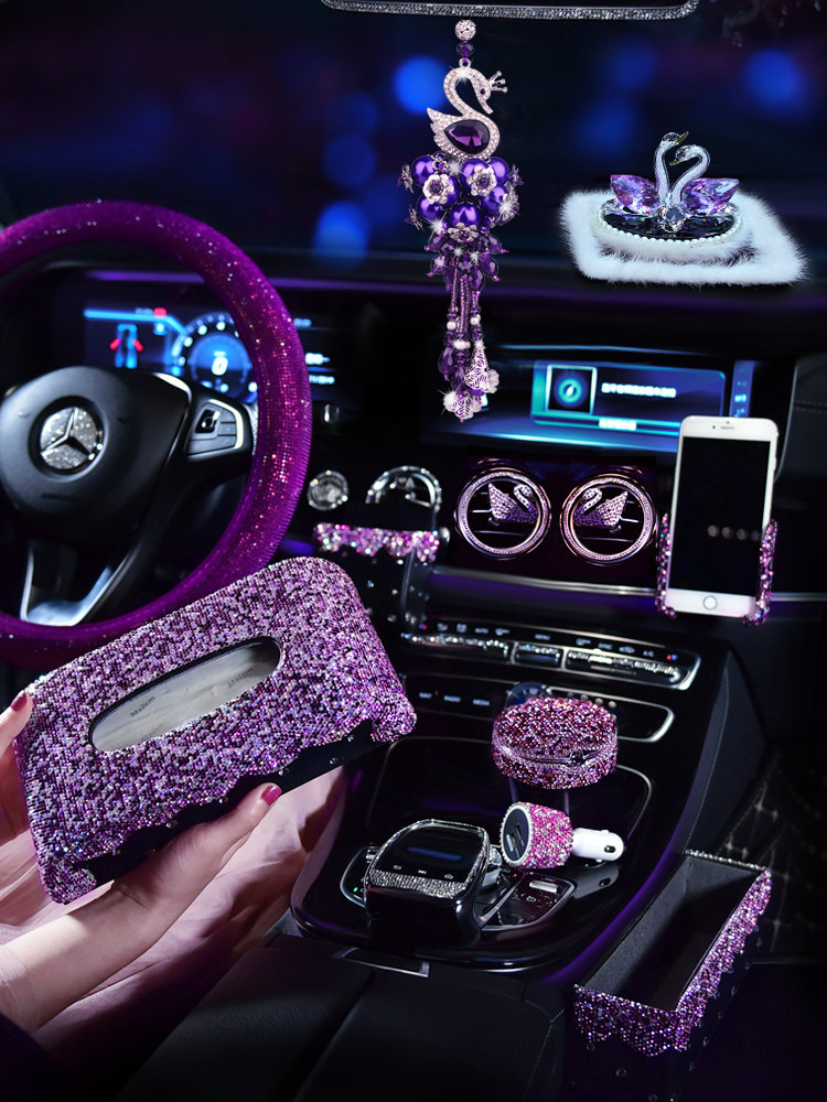 车内饰品摆件汽车装饰个性创意高档可爱女士车上摆件