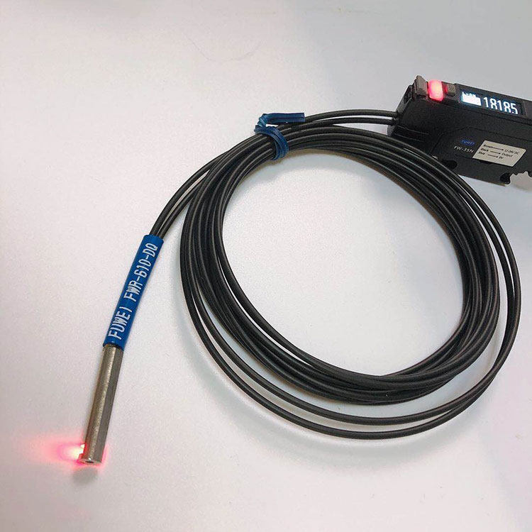 光纤fuwei传感器fwr610dq反射侧面出光无牙1m放大器传感器