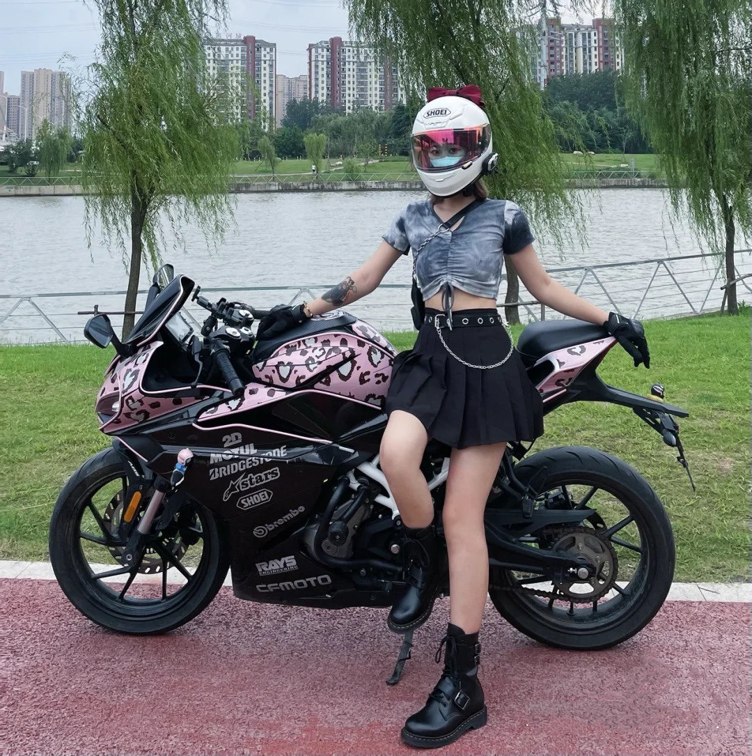 贴纸定制适用于春风250sr全车改装版画车身贴花贴纸