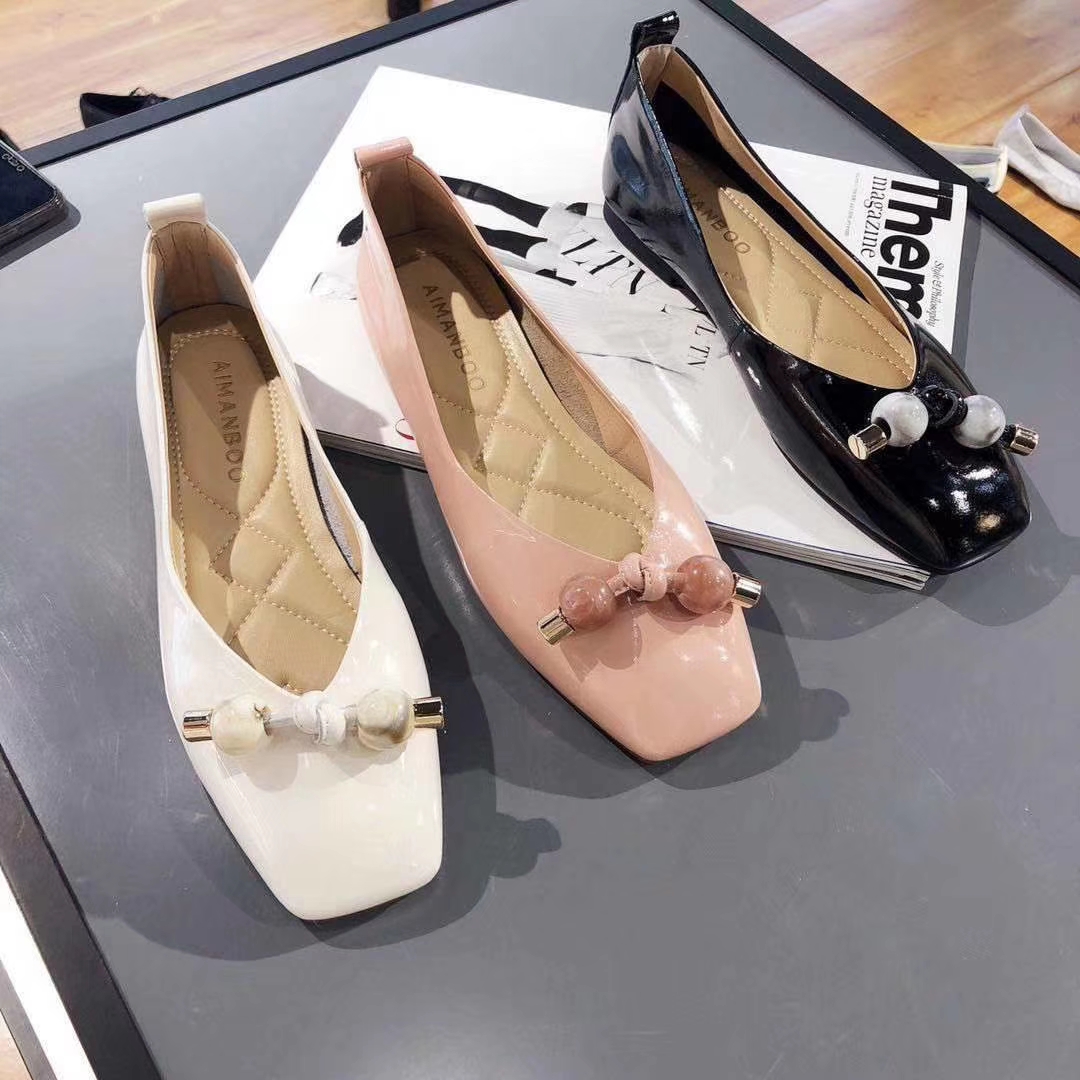 漫步佳人2021新款热卖浅口平底非常时尚女单流行单鞋