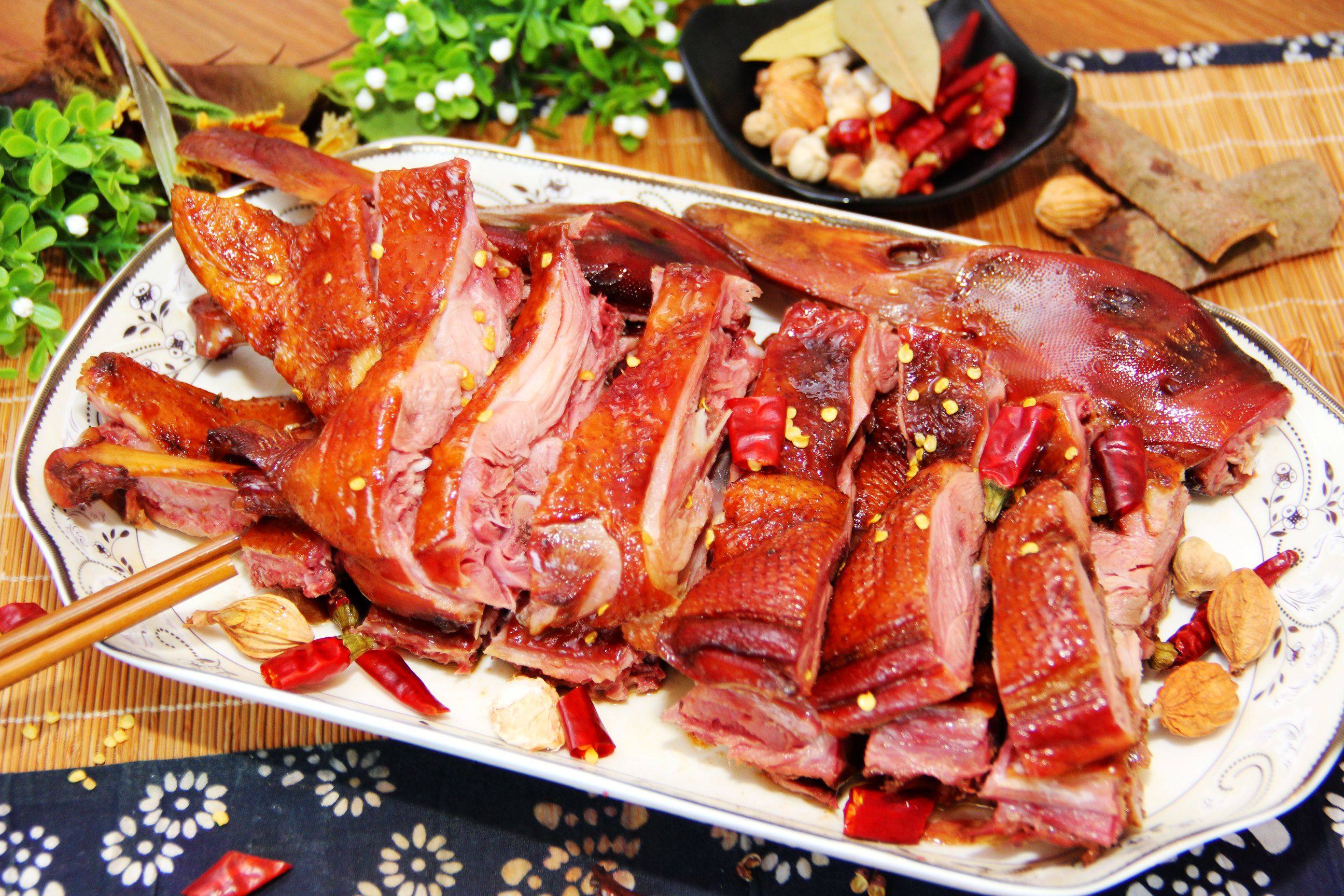 四川特产彭州九尺板鸭五香卤味鸭肉1000g零食鸭肉