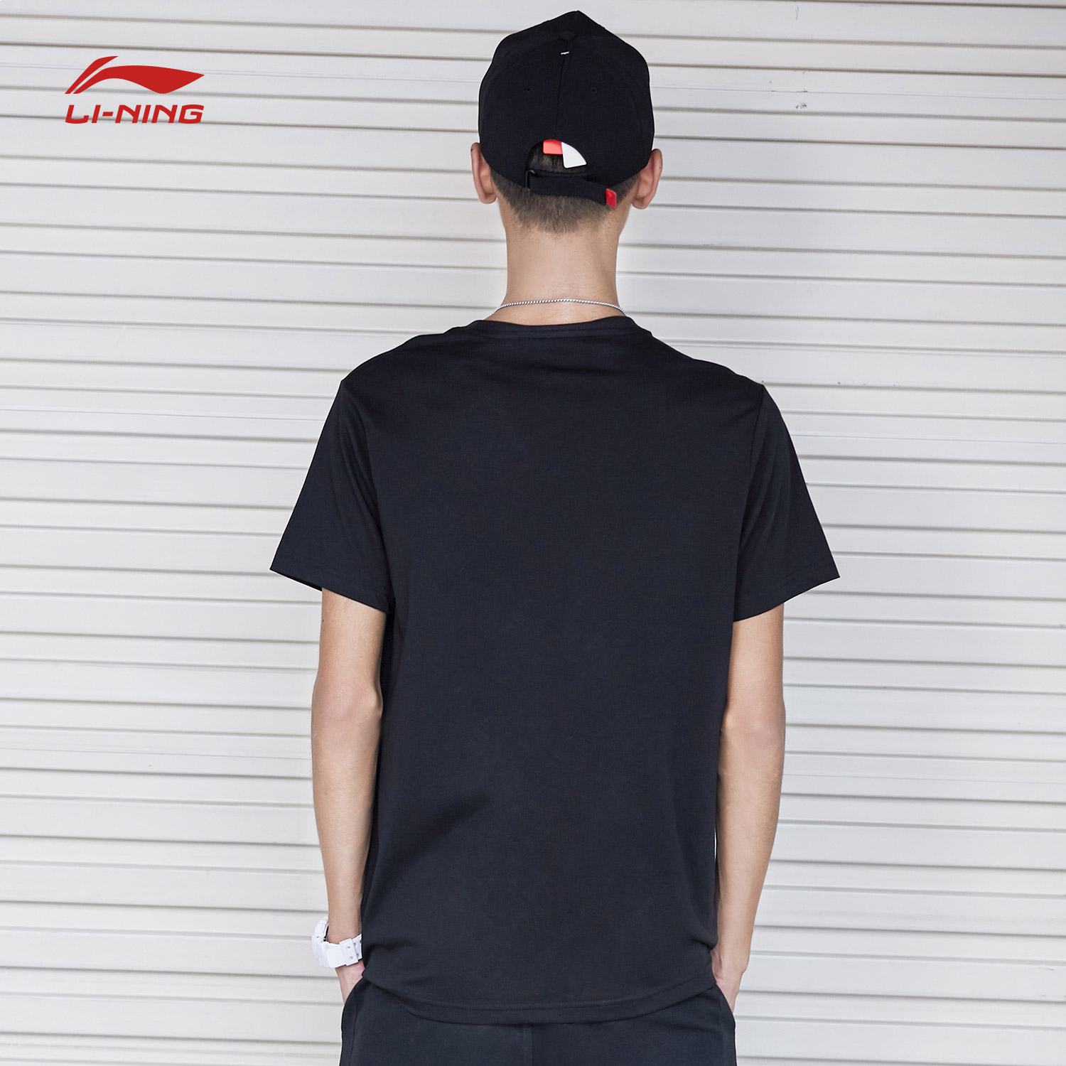 李宁短袖男士夏季新款运动生活系列圆领潮流大logo印花休闲t恤