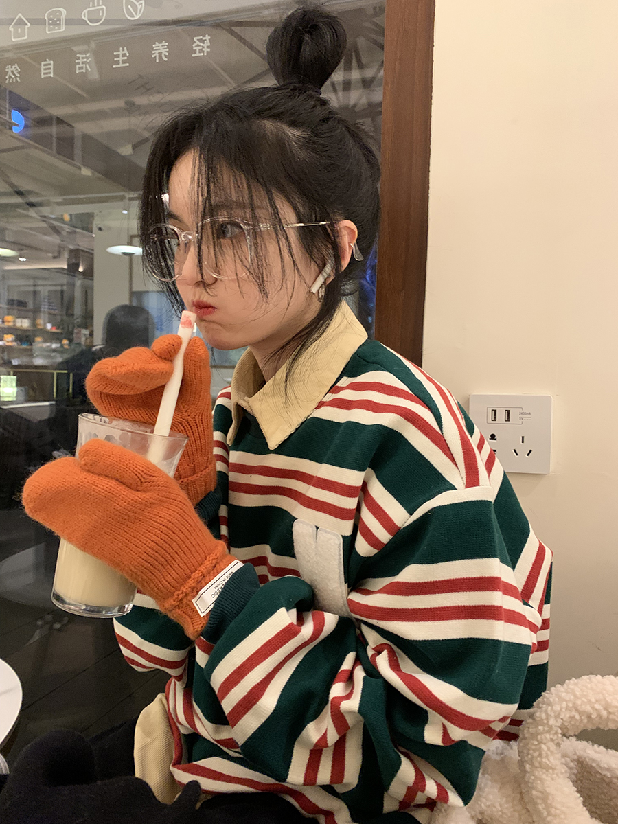 馨帮帮自制上衣设计感小众2021年新款美式复古撞色条纹卫衣女秋冬