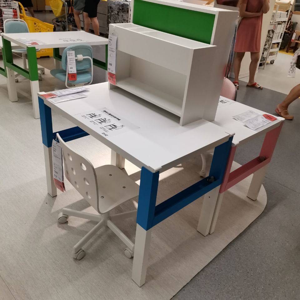 宜家代购国内佩尔书桌学生学习桌子儿童写字桌电脑桌可升降高度