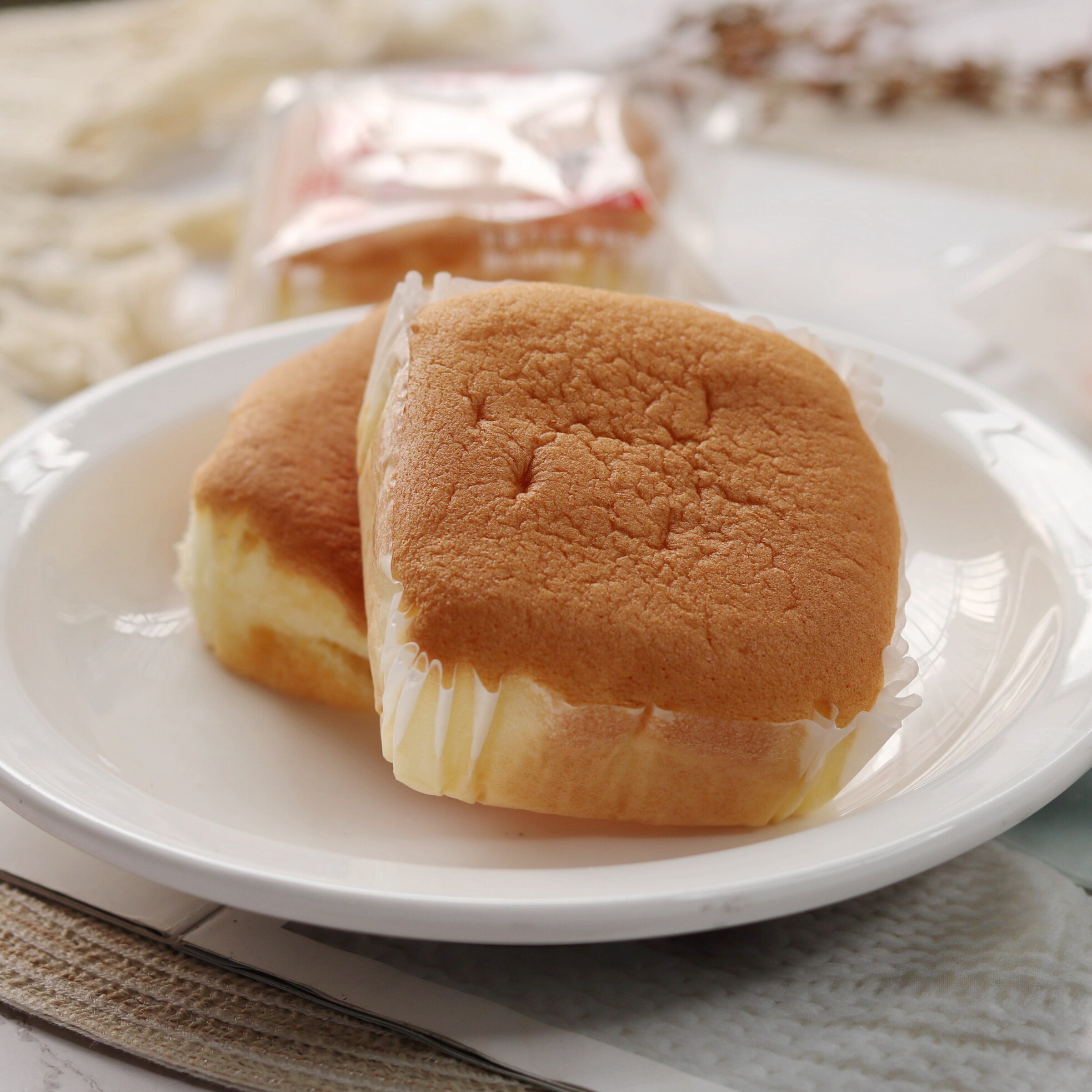 壹品简一牛奶蛋糕拔丝肉松元气气泡儿童营养传统西式糕点
