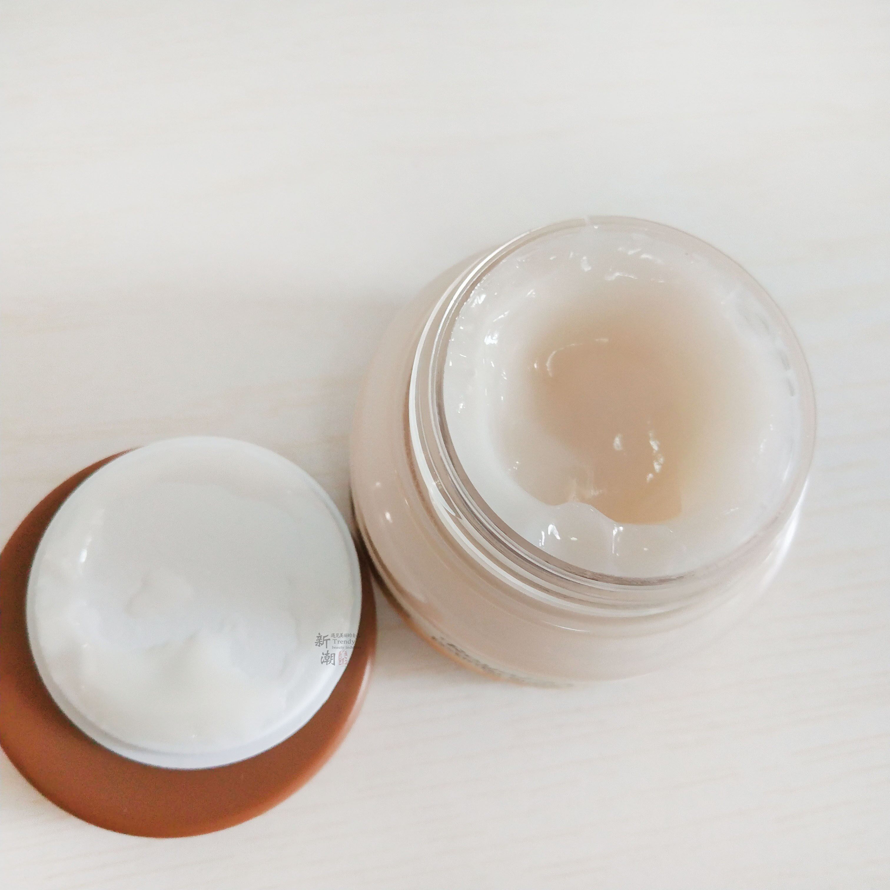 韩国skinfood思亲肤面霜蜂蜜活颜面霜蜂胶保湿霜蜂蜜乳霜