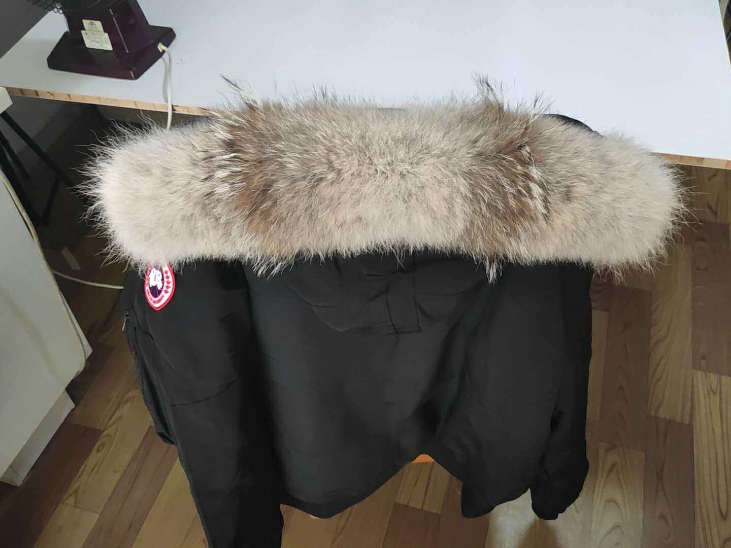 大鹅毛领单卖定做羽绒服郊狼毛更换更换远征飞行员毛领