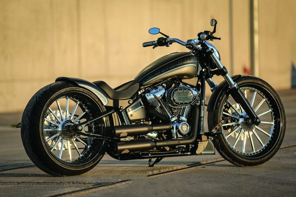 现货18年哈雷软尾突破者肥仔改装钢制短泥套件挡泥板