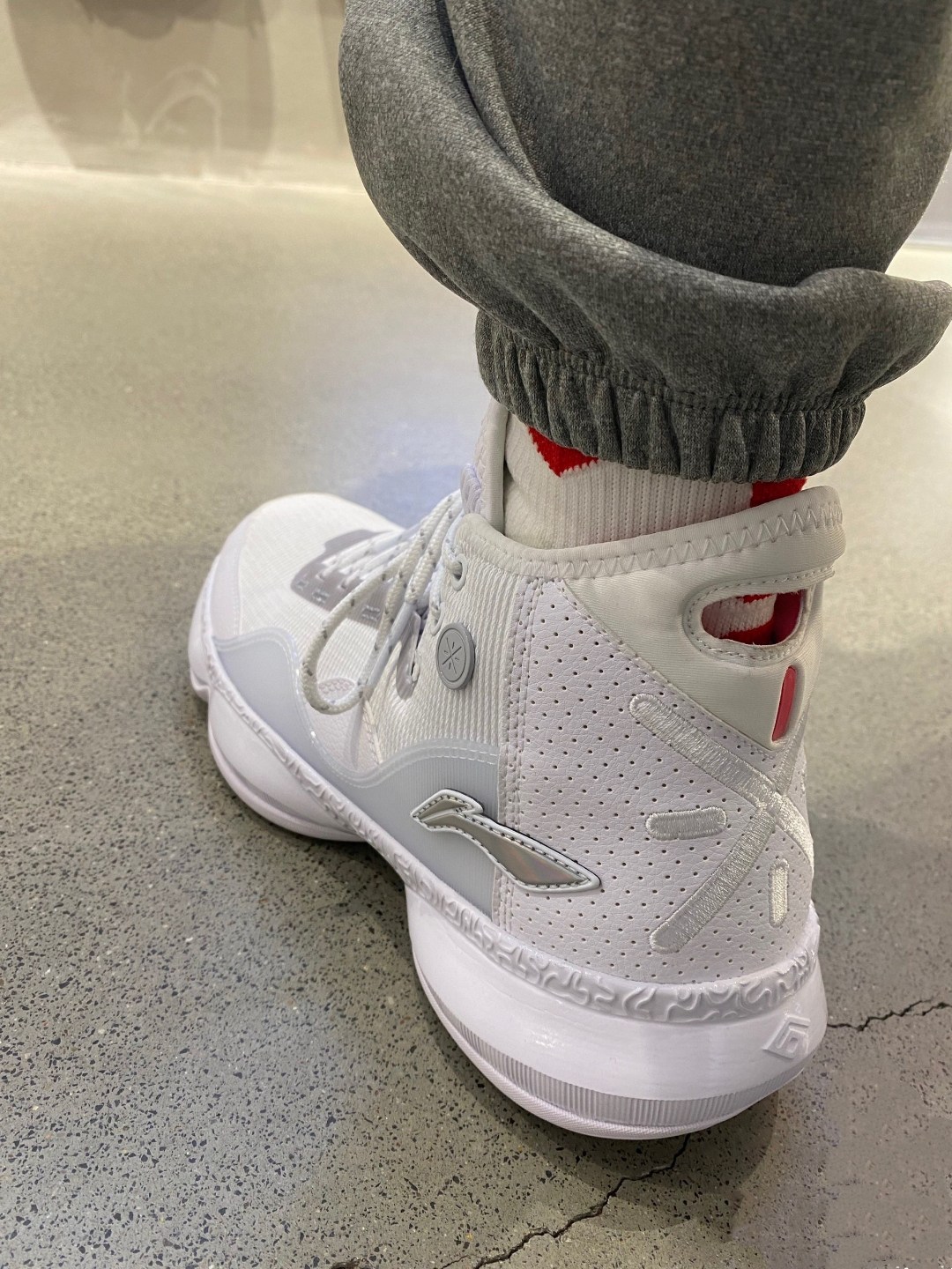 李宁男鞋韦德之道wowshadow高帮防滑减震耐磨篮球鞋