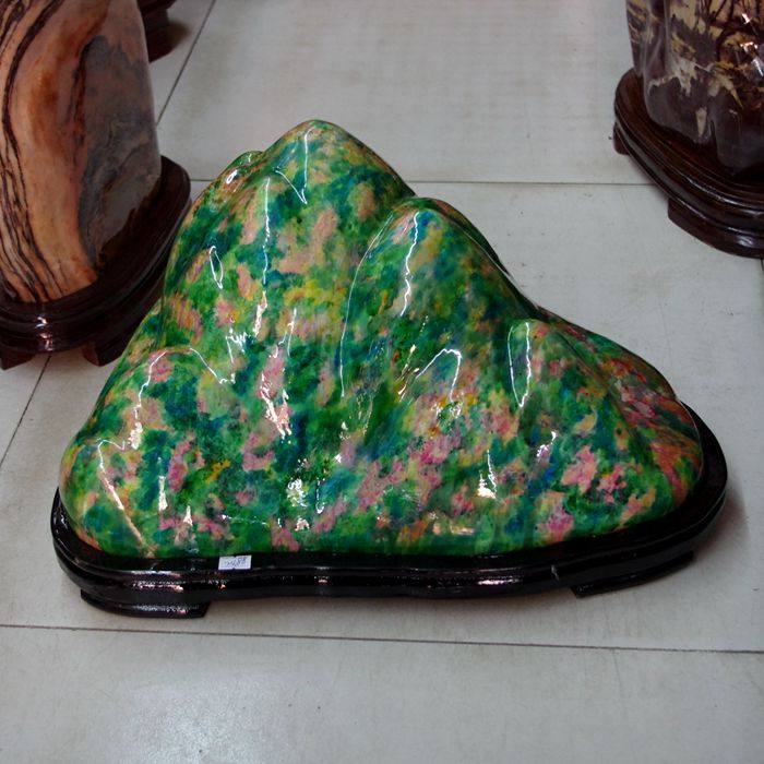 七彩玉七彩玉石精美台湾特产摆件山形原石大寿摆件