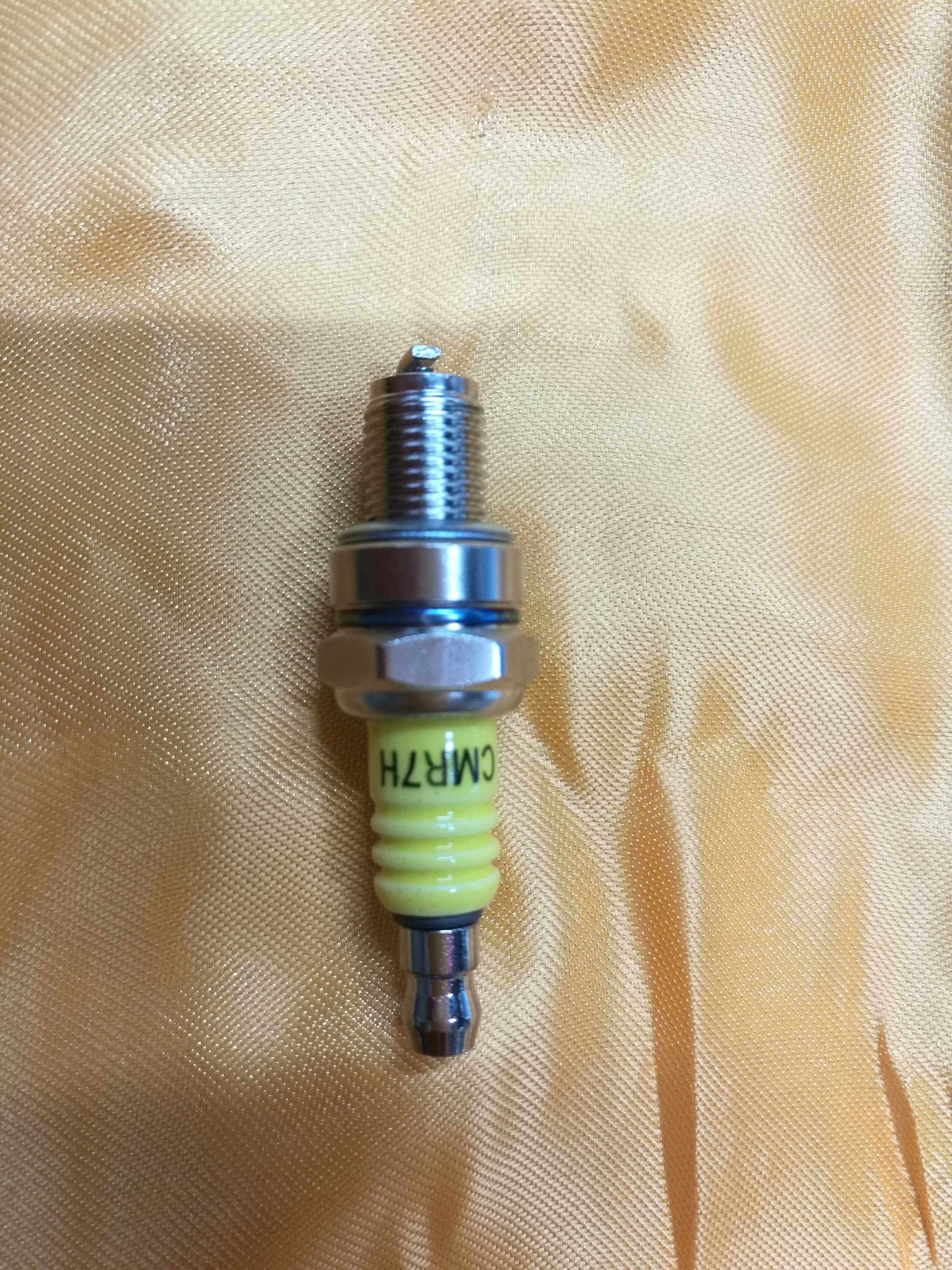 cmr7hcmr5hcmr6a航模gx35割草机油锯小松60107510摩托车火花塞