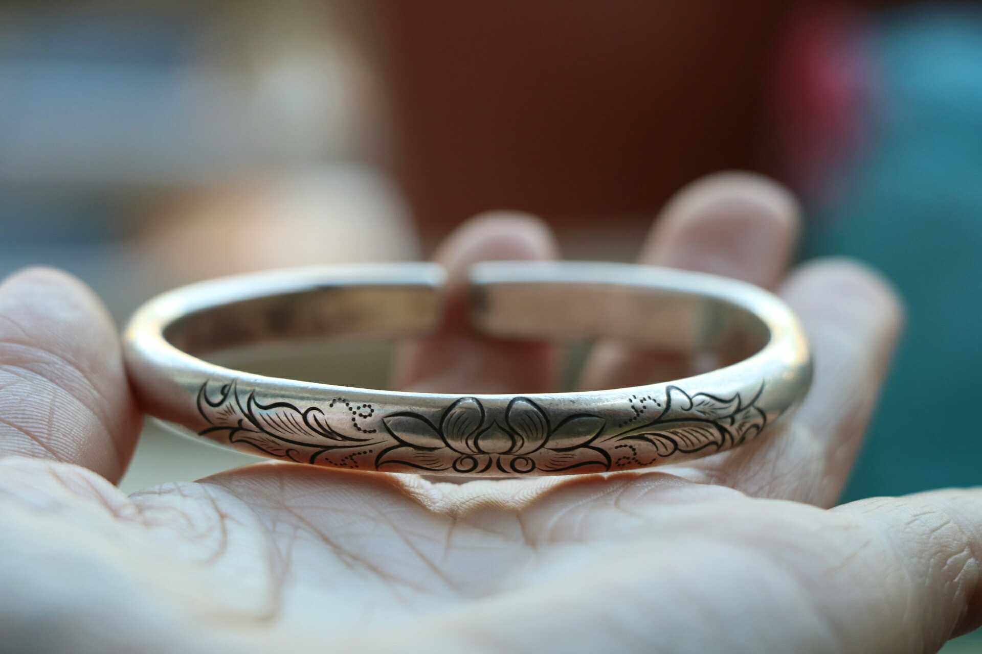 手工不语刻花开口苗银实心百搭手镯民族风特色手镯