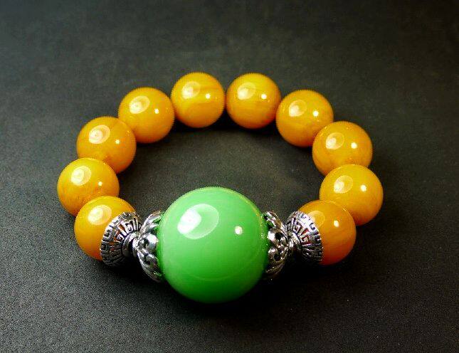 雪山彩色蜜蜡老黄白云大手手链男女配件时尚手串