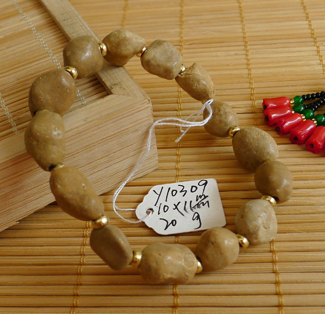 龙宫舍利天然泰国能量极强跳出送礼礼物男女手串