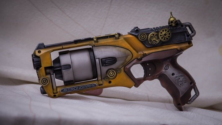 西彩涂装朋克nerf软弹枪精a0710发射器科幻电影cosplay飞镖