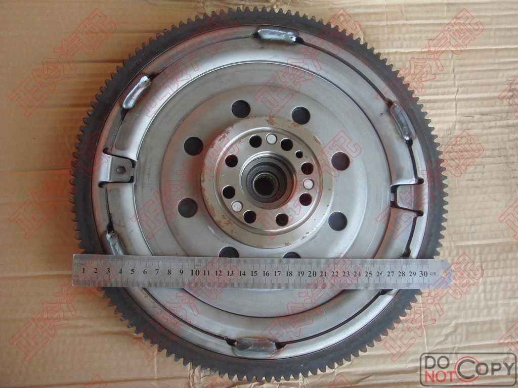 飞轮总成江铃陆风x8x9x6龙腾vm黄海飞轮