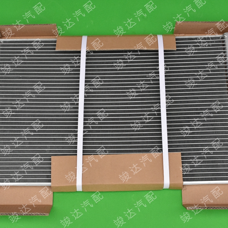 竣达汽配适用江铃汽车陆风x6x8vm柴油发动机冷凝器空调冷凝器