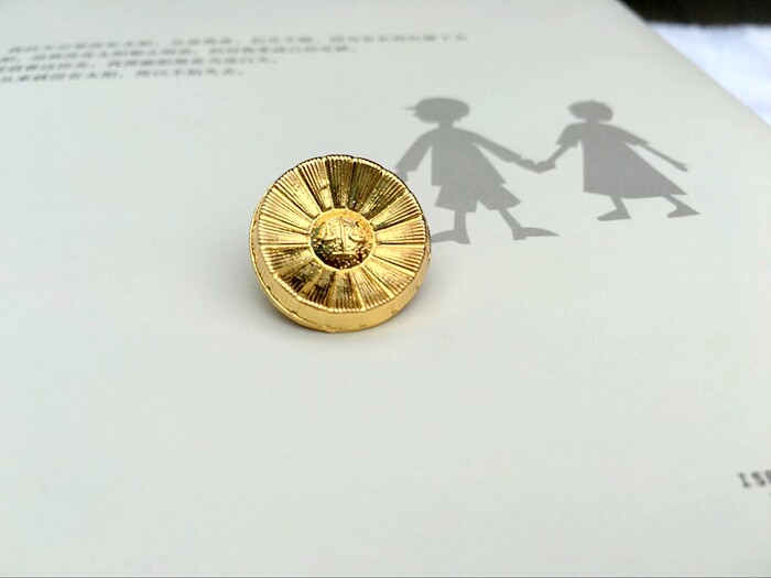 逆转裁判日本律师游戏金属徽章领章legalhigh胸针