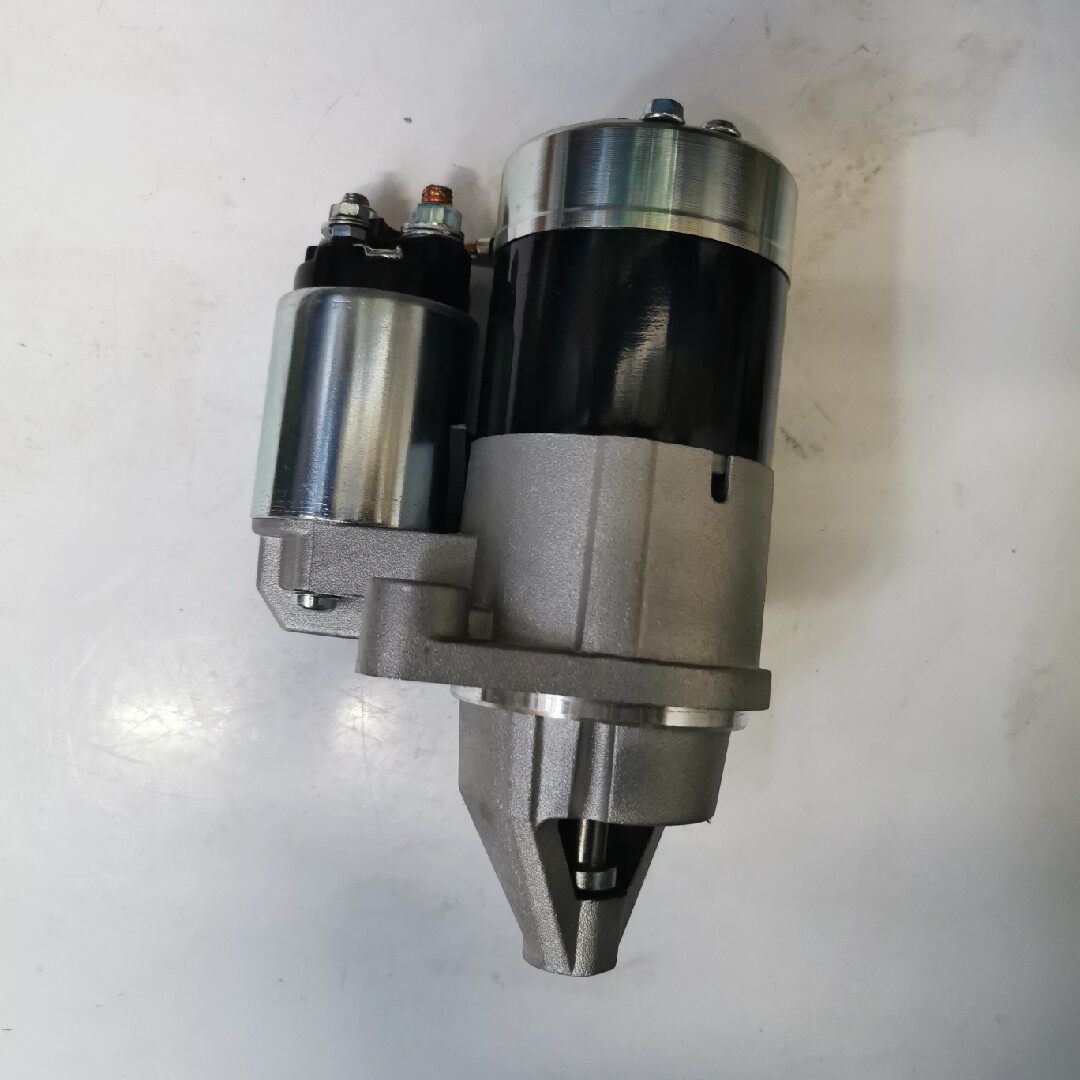 适用于长安悦翔逸动cx20v5欧诺星光欧力威起动机启动启动马达