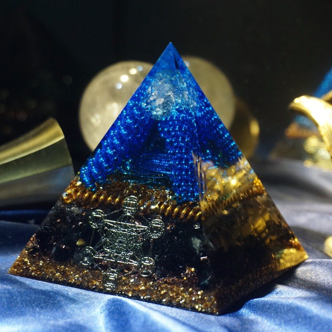奥根能量金字塔orgonite风水家居车载摆件七脉轮健康摆件