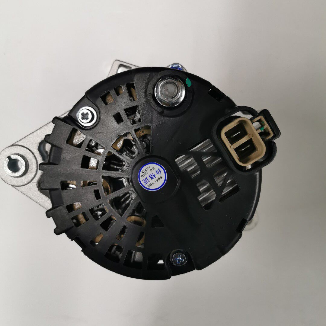 适用于现代伊兰特索纳塔途胜雅绅特狮跑锐欧赛拉图发电机发电机