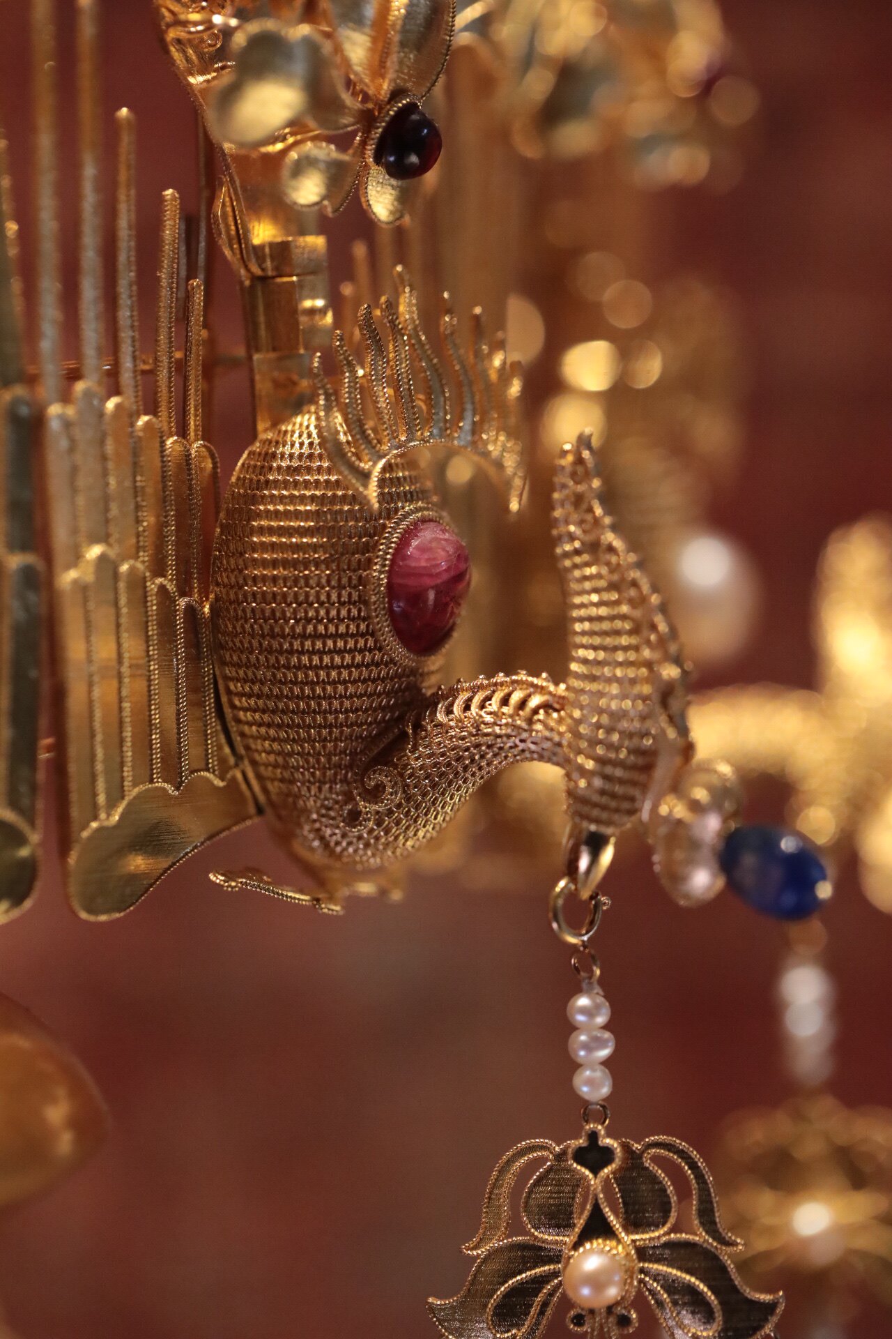 银镀金镶嵌宝石五凤朝阳凤冠新娘婚庆头饰古风汉服首饰宝石流苏