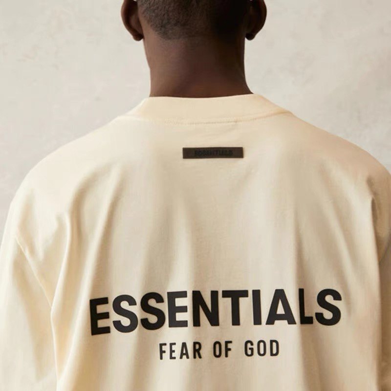 fogfearofgodessentials复线背后立体字母高街t恤