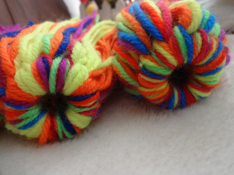 毽子特价包邮儿童学生手工毛线成品幼儿园毛绒毽子