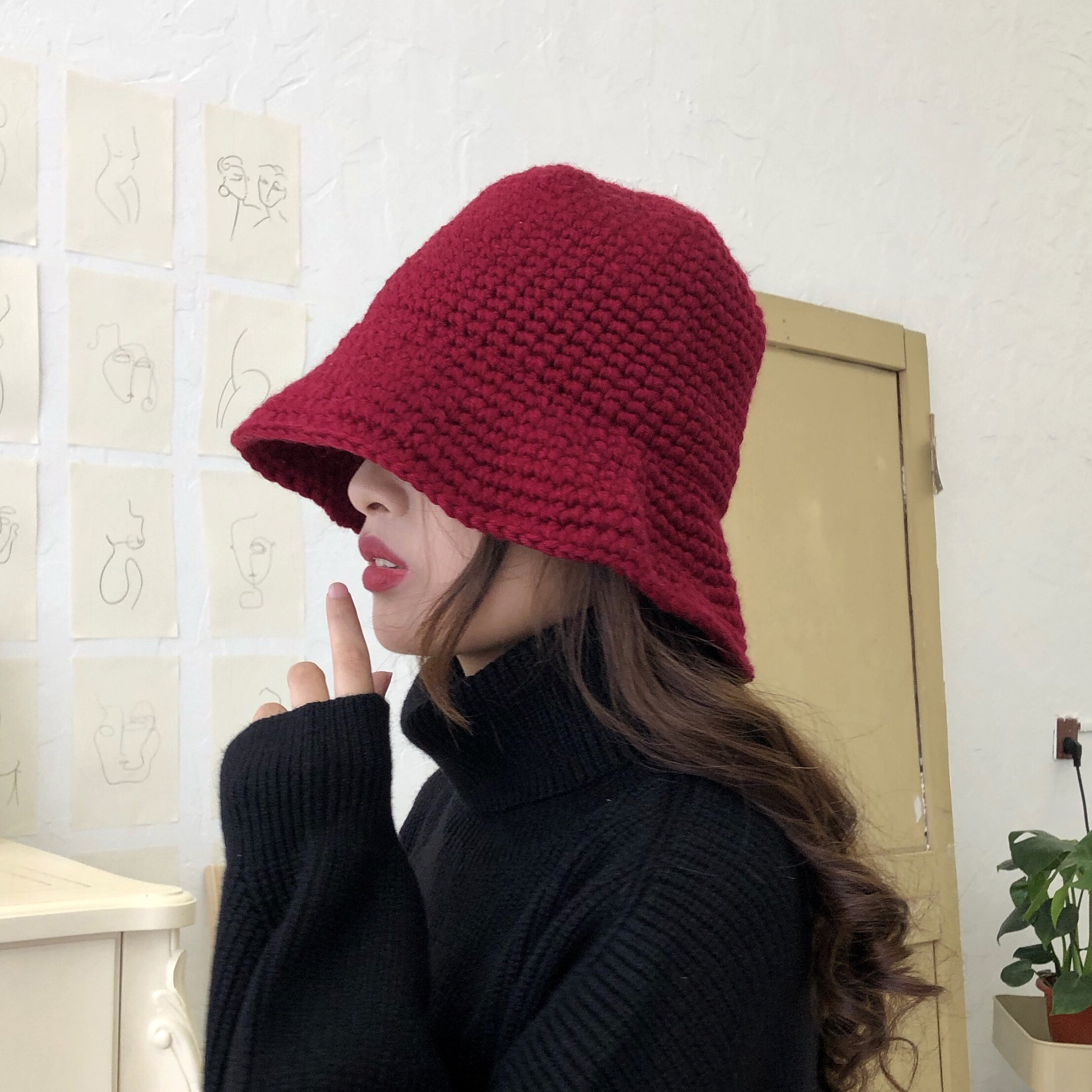 敲好看的酒红色!泫雅同款纯手工编织酒红色毛线渔夫帽盆帽子女