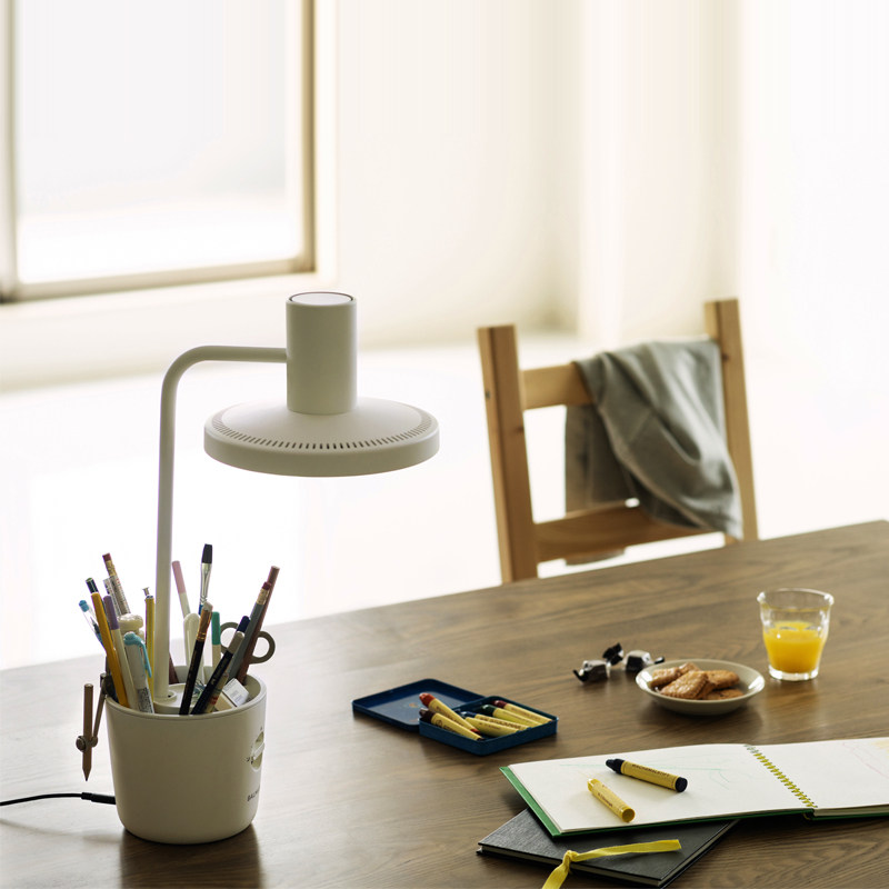 日本balmuda巴慕太阳光led台灯无影自然灯光原装阅读台灯护眼灯