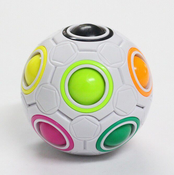 彩虹魔方球按压式智力魔方游戏儿童动手动脑益智亲子互动桌游玩具