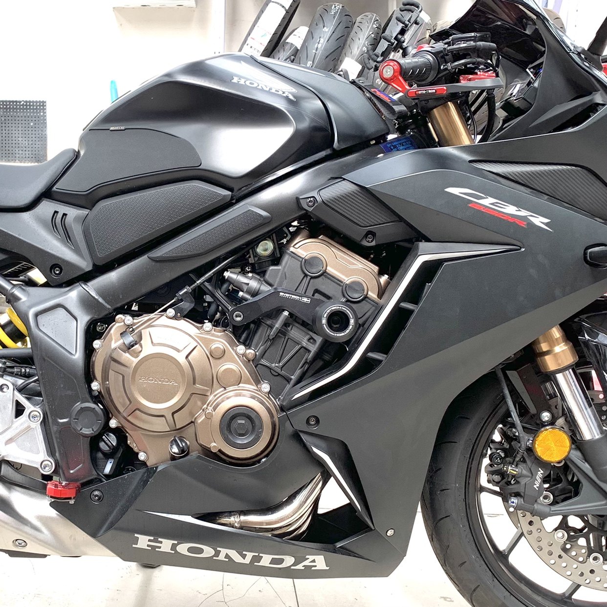 排气适用于本田cbcbr650r天蝎摩托车钛合金北京实体摩托车排气管