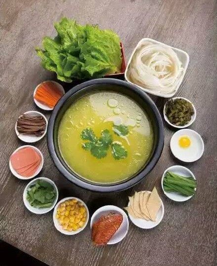 米线密胺阿香云南过桥火锅配菜多格拼盘鱼生盘盘