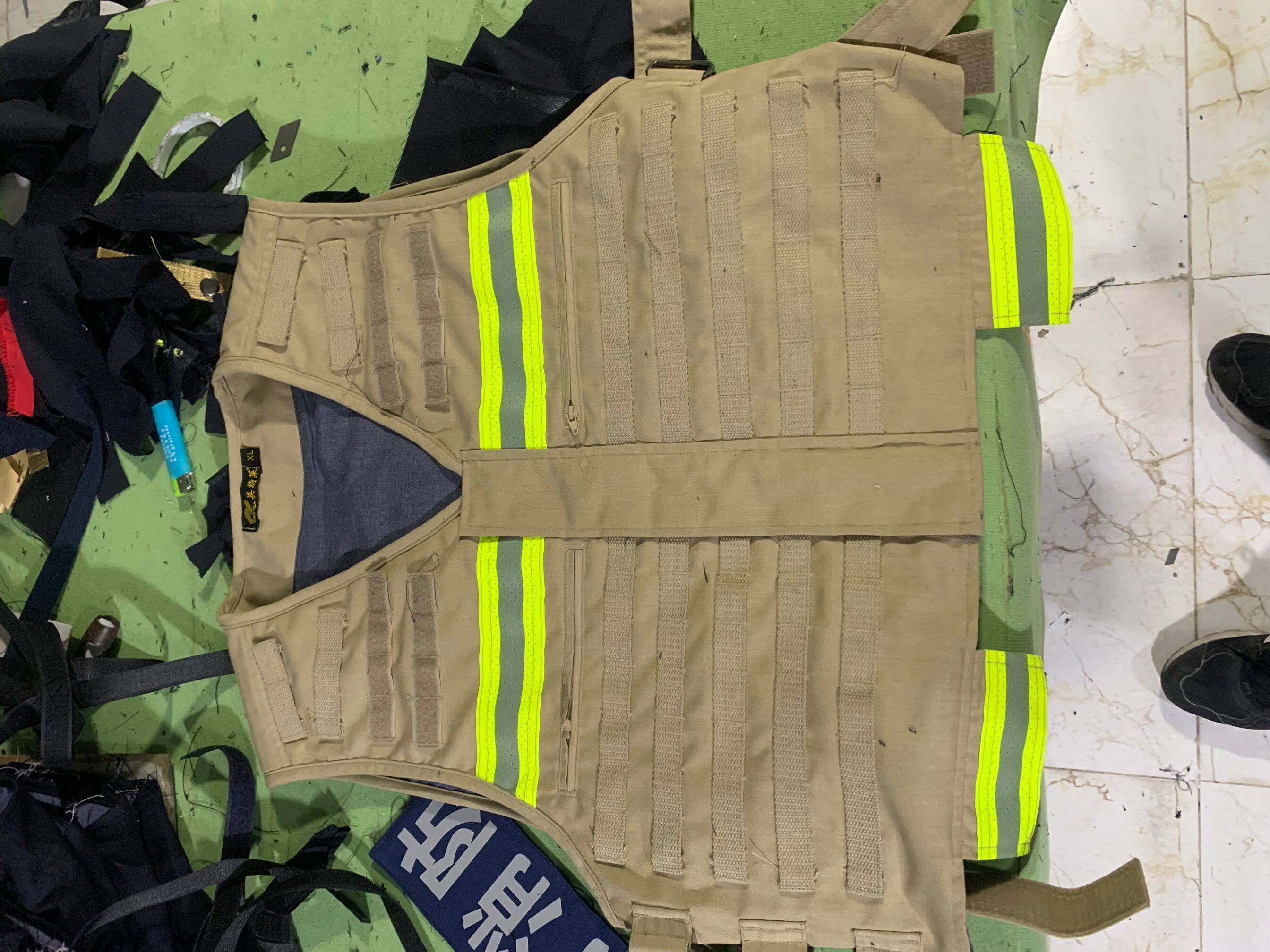 青岛消防马甲通讯背心应急通信保障卡其棕色阻燃背心