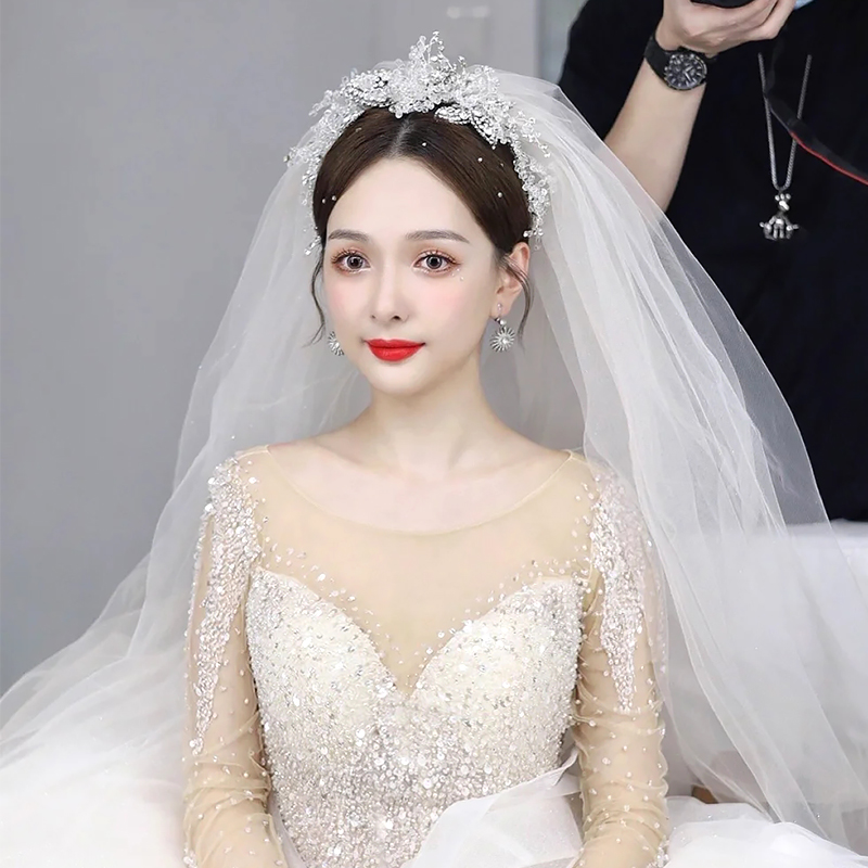 新娘结婚头饰森系超仙水晶发箍韩式手工串珠皇冠婚礼白纱造型配饰