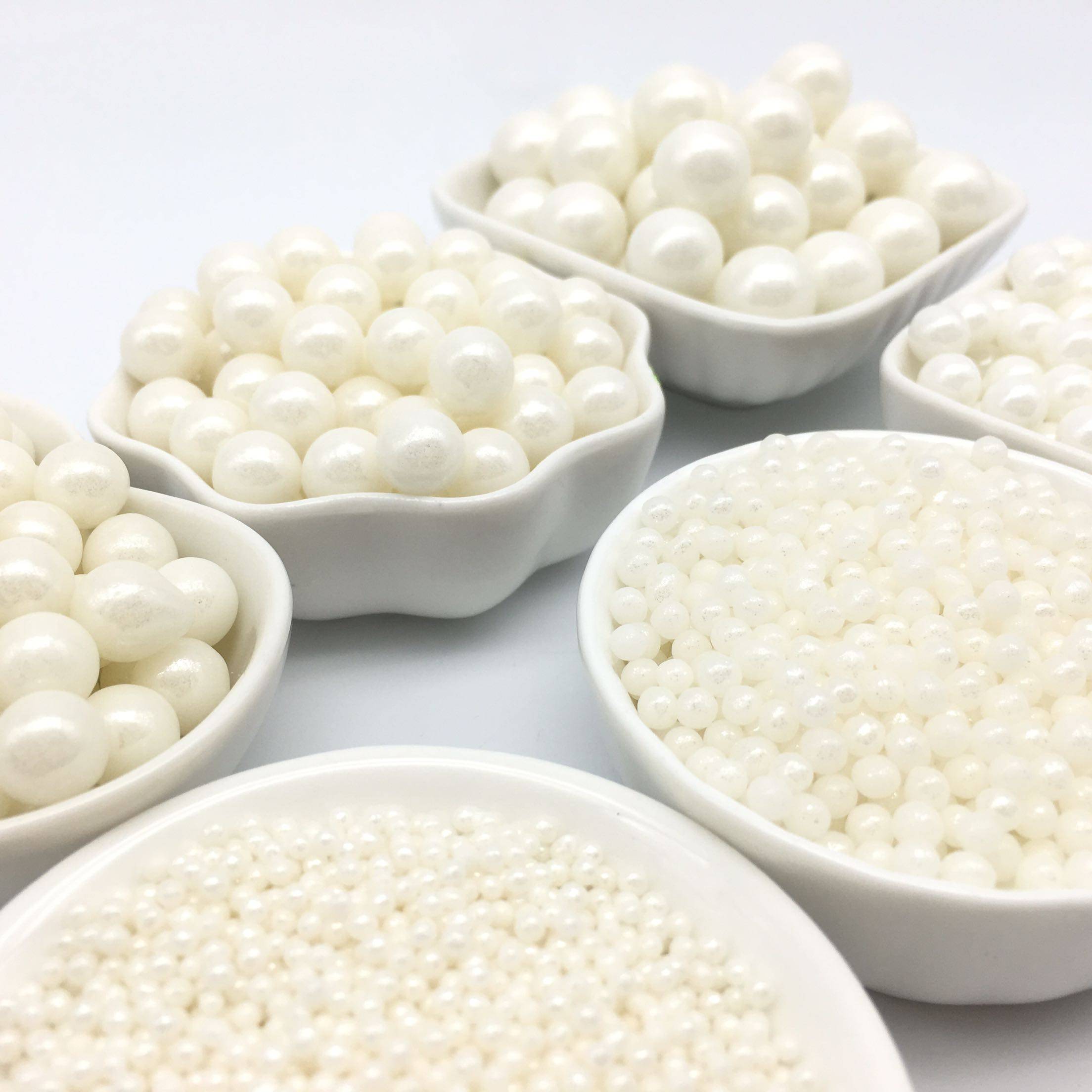 蛋糕装饰饰彩糖珠糖片卡通糖可可食用大小小白其他