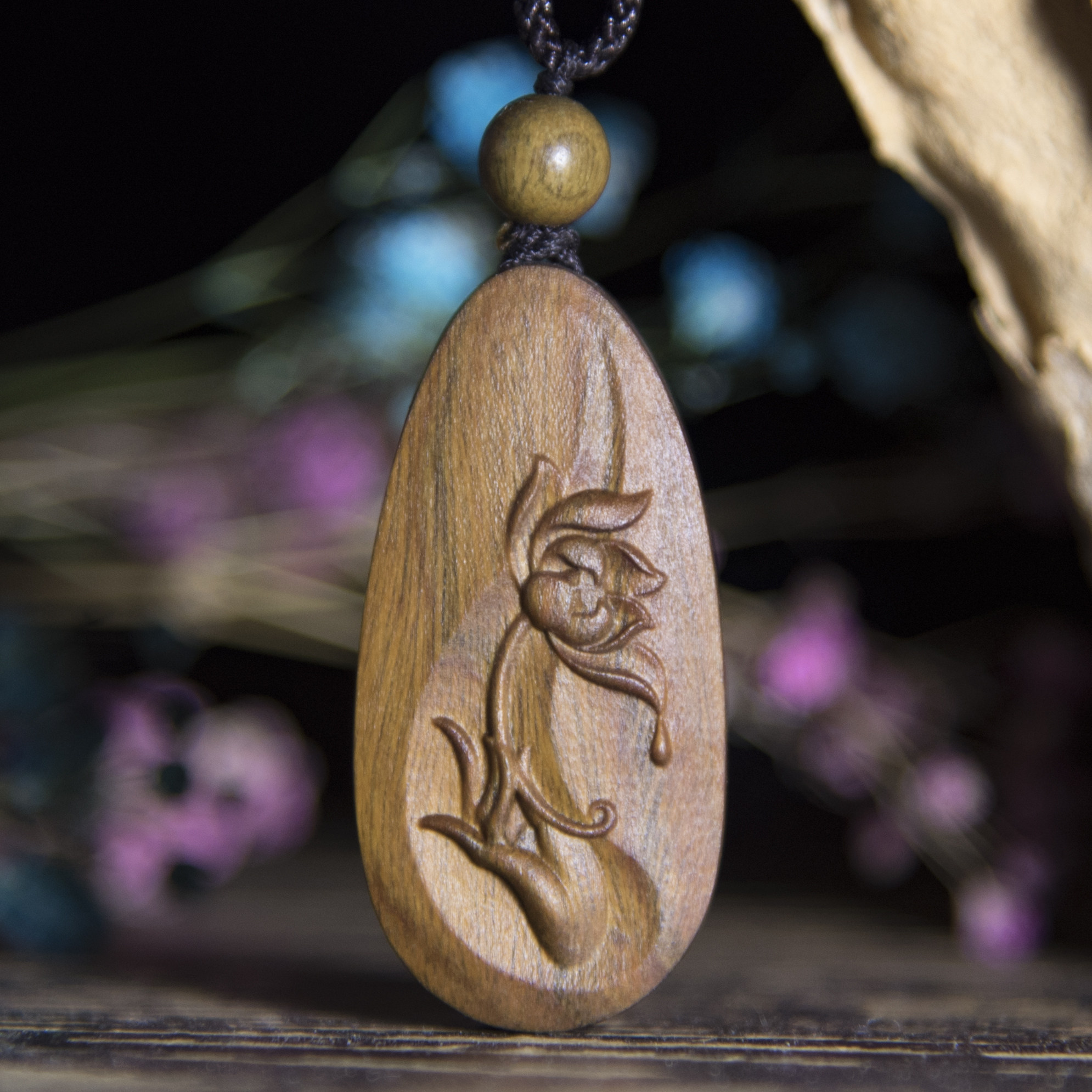 檀木精雕佛手莲花吊坠项链挂件护身符女款配饰项坠